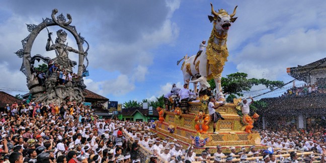 Upacara Ngaben Bali